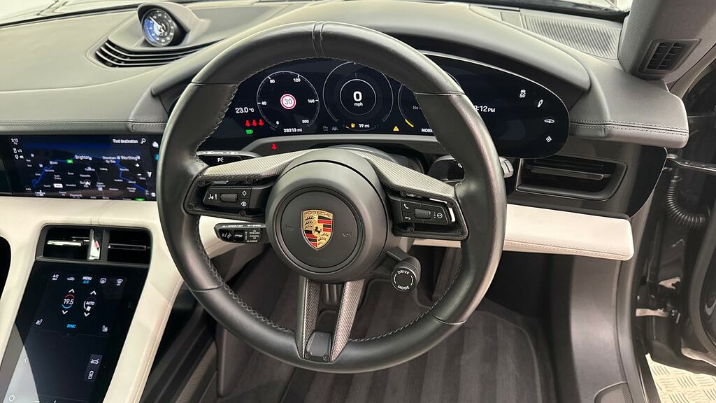 Porsche Taycan Performance Plus 93.4Kwh Turbo Sport Turismo White #17