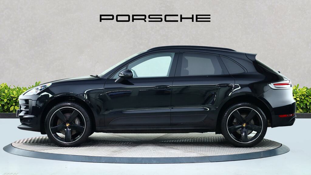 Porsche Macan S Pdk GV70GYG Black #4