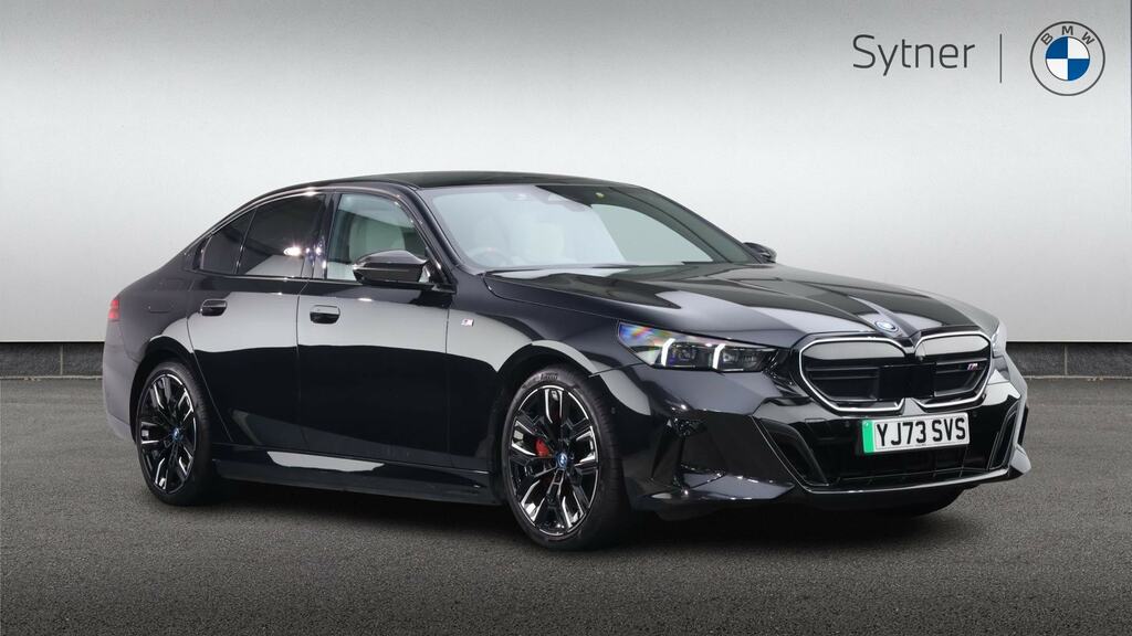 BMW i5 442Kw M60 Xdrive 84Kwh Black