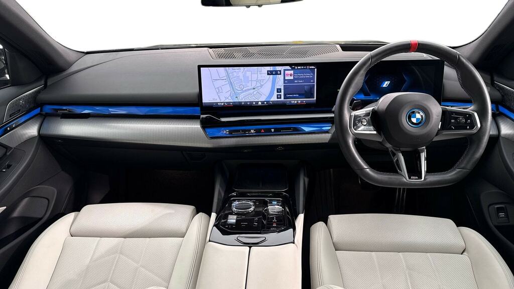 BMW i5 442Kw M60 Xdrive 84Kwh Black #4