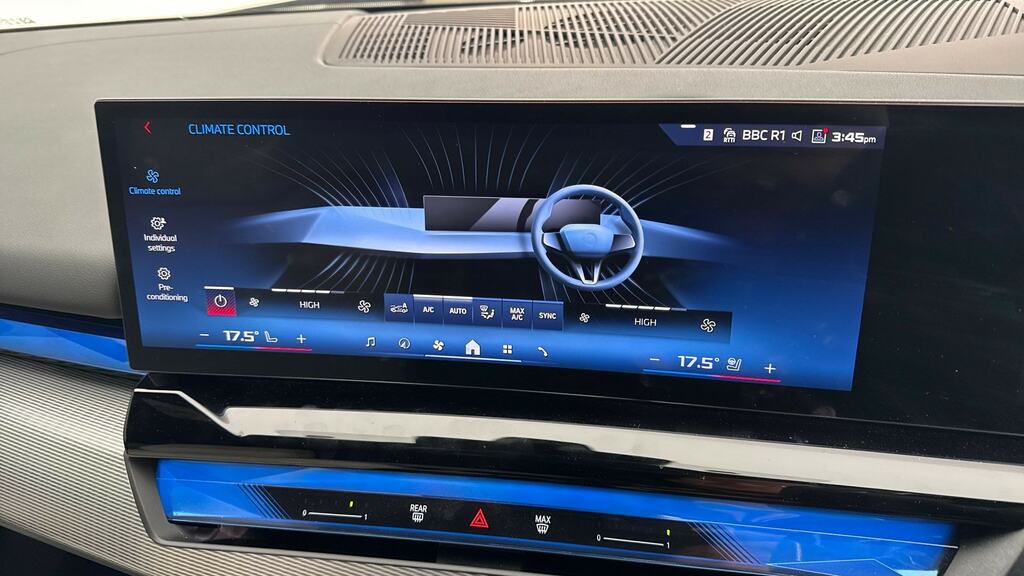 BMW i5 M Sport Pro Black #26