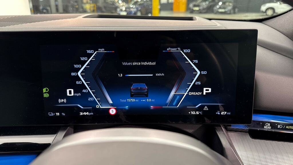 BMW i5 M Sport Pro Black #9