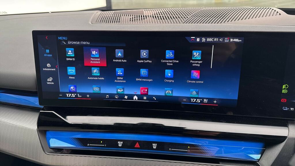 BMW i5 M Sport Pro Black #30