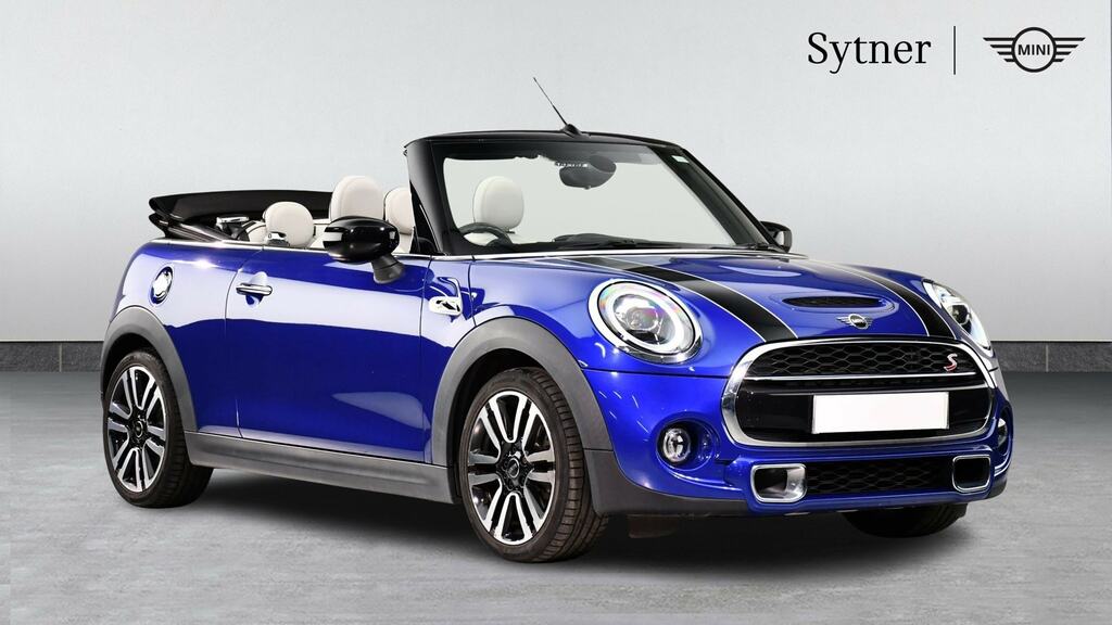 Mini Convertible 2.0 Cooper S Exclusive II Comfortnav Pack Blue