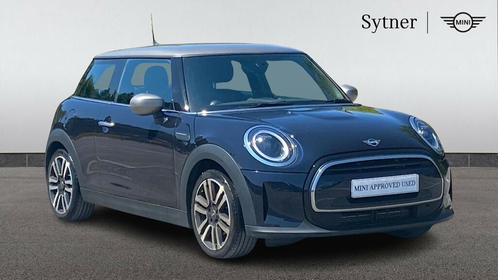 Mini Hatch 1.5 Cooper Exclusive Premium Black