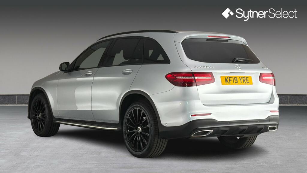 Mercedes-Benz GLC Class Glc 220D 4Matic Amg Night Edition 9G-tronic KF19YRE Silver #2