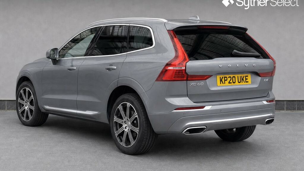 Volvo XC60 2.0 B4d Inscription Pro Awd Geartronic Grey #3