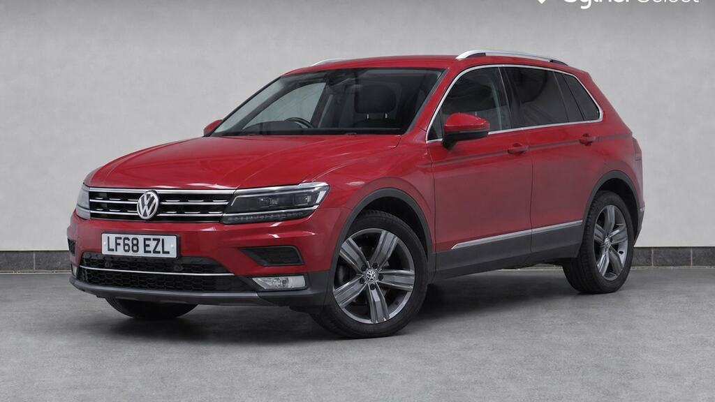 Volkswagen Tiguan 2.0 Tdi 150 4Motion Sel Dsg Black #2