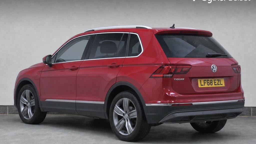 Volkswagen Tiguan 2.0 Tdi 150 4Motion Sel Dsg Black #3