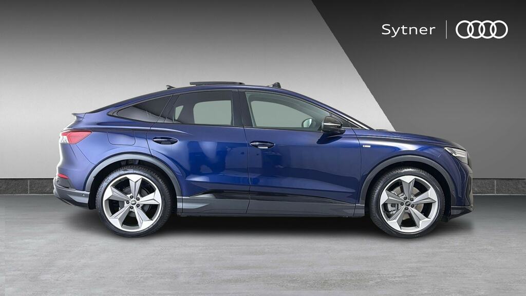 Audi Q4 E Tron 250Kw 55 Qtro 82Kwh Black Ed Tech Pro LF26AMW Blue #4