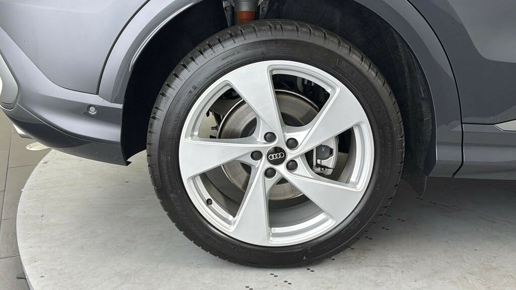 Audi Q5 2.0 Tfsi Quattro S Line S Tronic Tech Pack LB26ZWT Grey #5