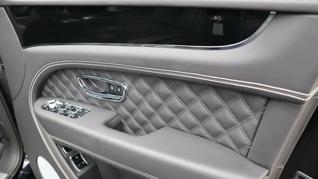 Bentley Bentayga 4.0 V8 Suv 4Wd Euro 6 Ss 550 P Grey #19