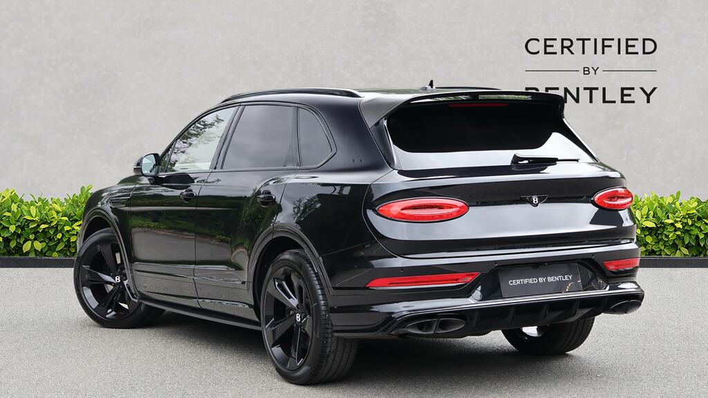 Bentley Bentayga 4.0 V8 Azure Blackline Spec Black #3