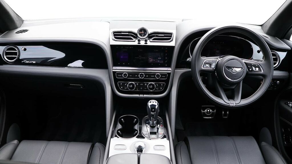 Bentley Bentayga 4.0 V8 Azure Blackline Spec Black #4