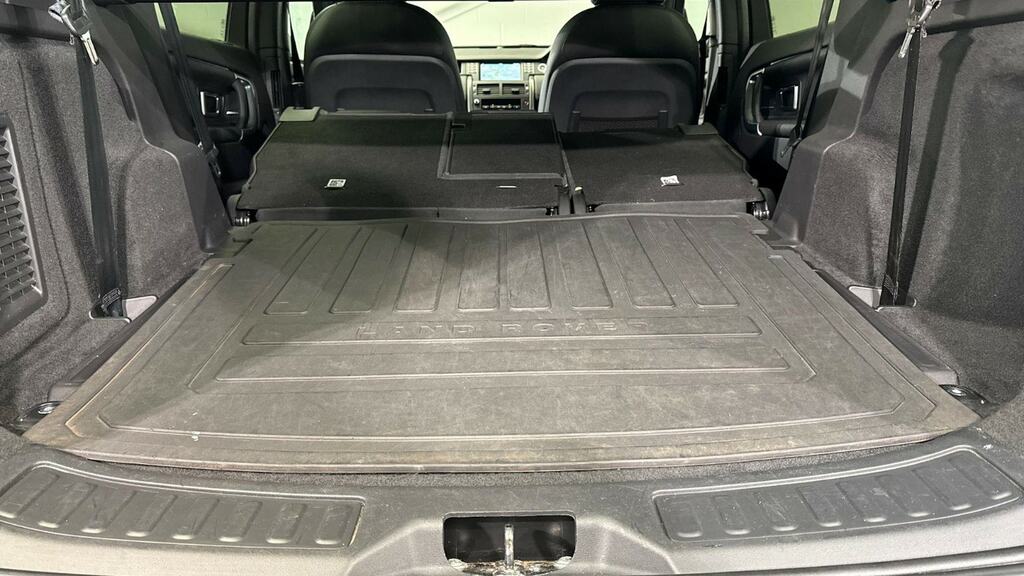 Land Rover Discovery Sport 2.0 D180 Se Blue #24