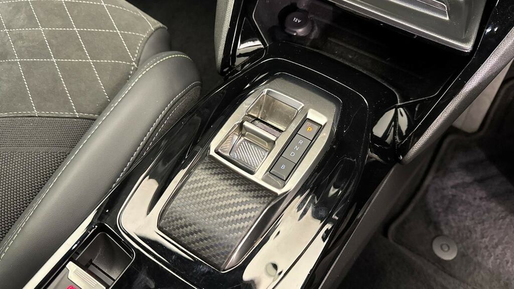Peugeot e-2008 50Kwh Gt Premium 7Kw Charger Grey #18