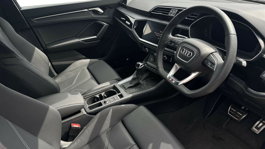 Audi Q3 Audi Q3 Sportback Sport 35 Tfsi 150 Ps S Tronic White #6