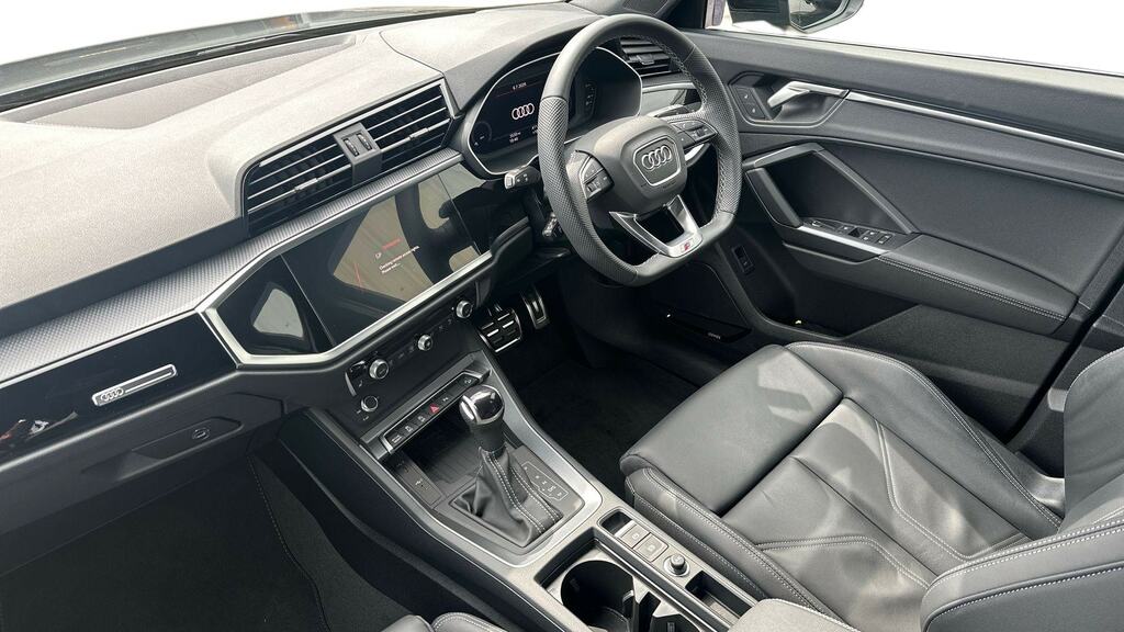 Audi Q3 Audi Q3 Sportback Sport 35 Tfsi 150 Ps S Tronic White #2