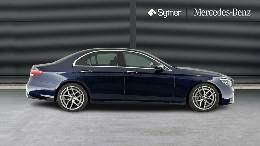 Mercedes-Benz E Class E220d 200 Amg Line Premium 9G-tronic Blue #4