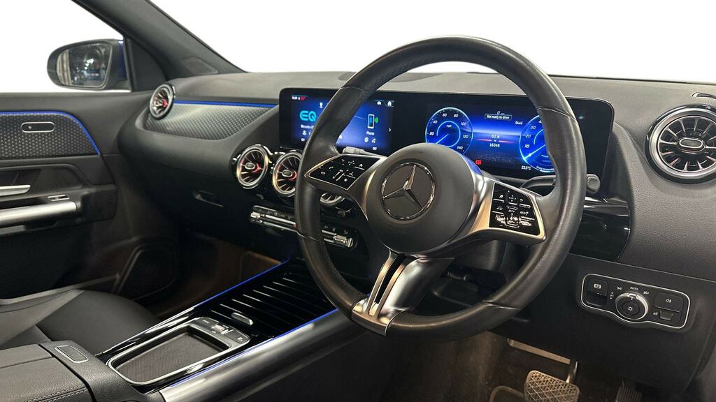 Mercedes-Benz EQA Eqa 250 140Kw Sport Executive 70.5Kwh Blue #3