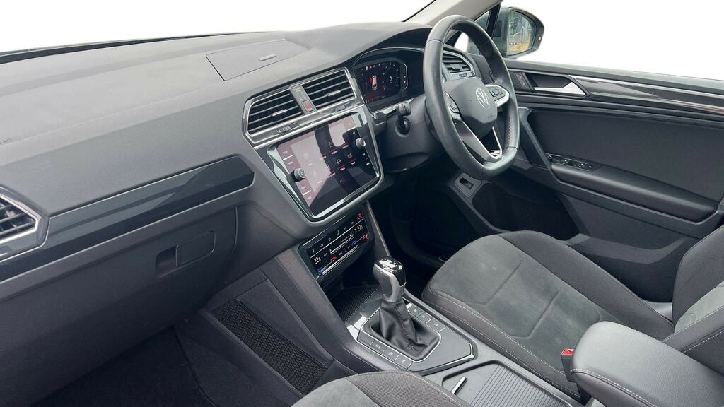 Volkswagen Tiguan 2.0 Tdi Elegance Dsg CU72WLF Grey #2