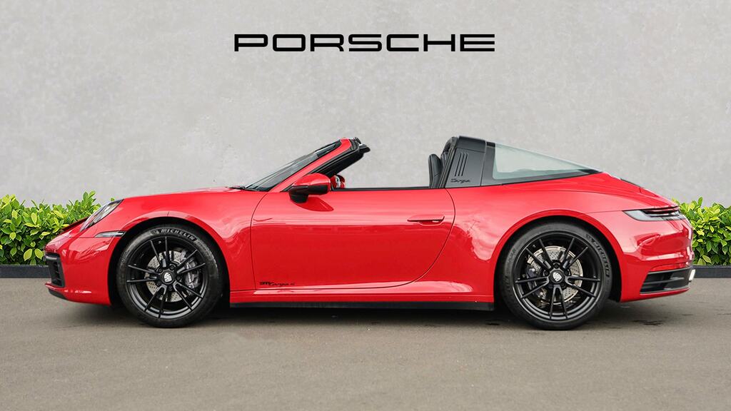 Porsche 911 2dr Pdk Red #5