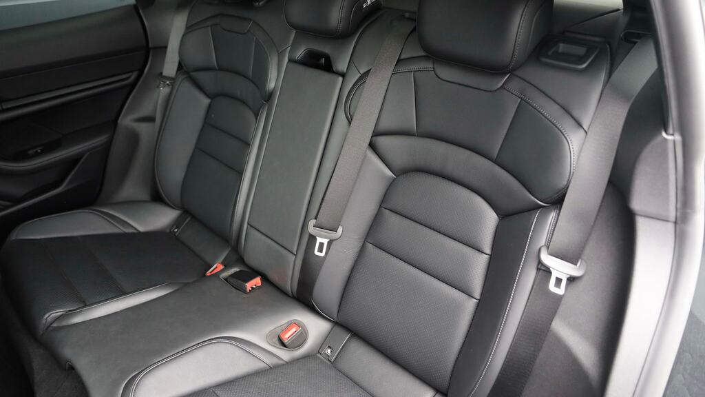 Porsche Taycan Taycan 4S Sport Turismo Grey #10