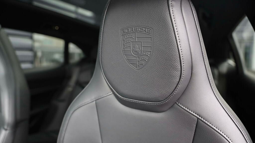 Porsche Taycan Taycan 4S Sport Turismo Grey #9