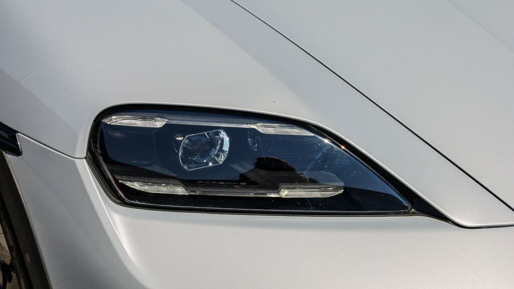 Porsche Taycan 300Kw 89Kwh Rwd Grey #31
