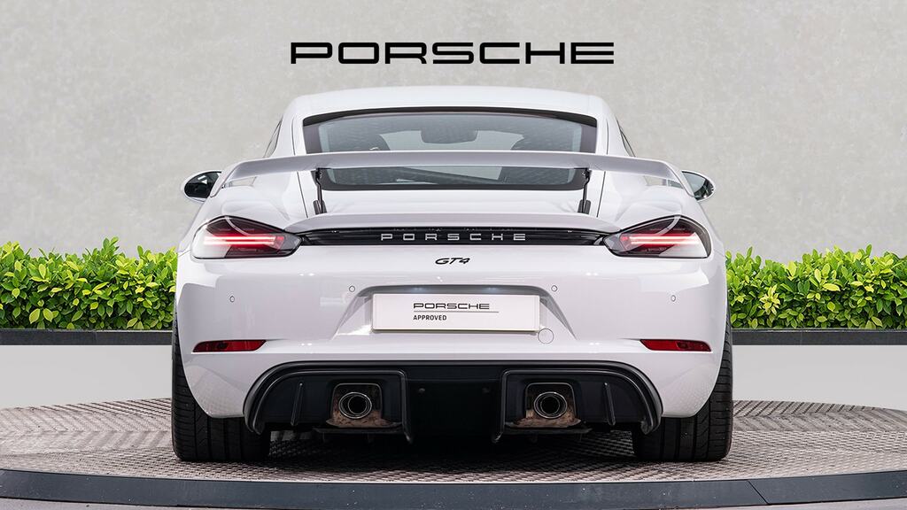 Porsche 718 Cayman 4.0 Gt4 White #6