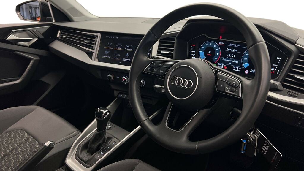 Audi A1 30 Tfsi Sport S Tronic RF74YLL Black #6