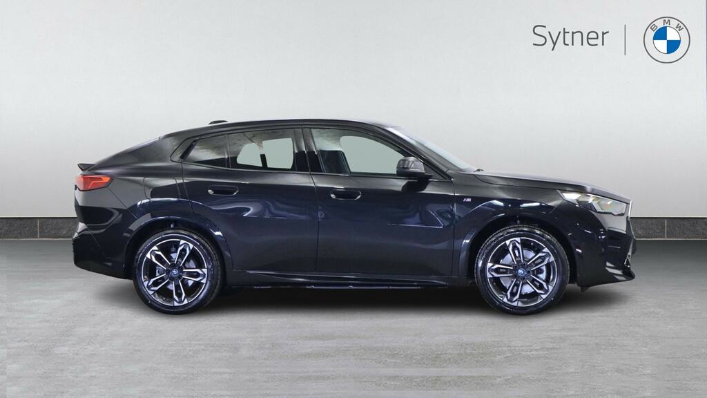 BMW iX2 230Kw Xdrive30 M Sport 65Kwh Black #3