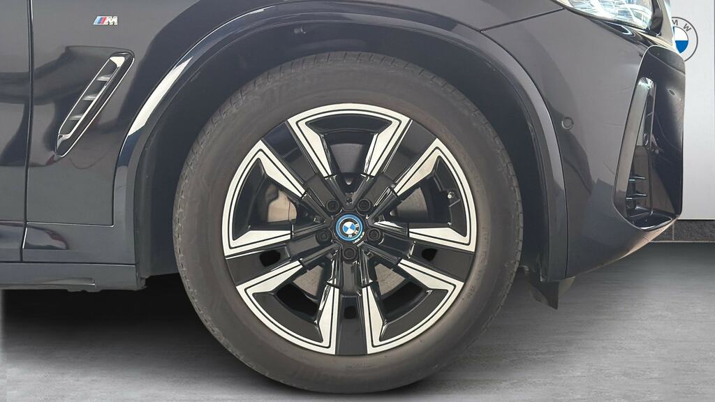 BMW iX3 Bmw -E Estate 210Kw M Sport Pro 80Kwh White #14