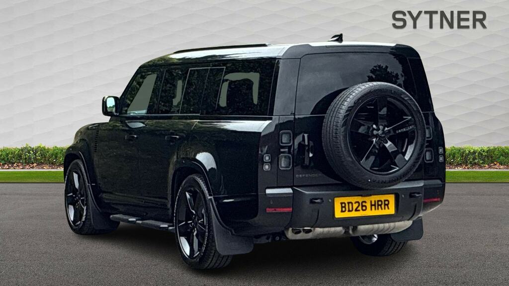 Land Rover Defender 130 3.0 D350 X-dynamic Hse 130 Black #2