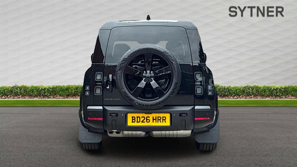 Land Rover Defender 130 3.0 D350 X-dynamic Hse 130 Black #6