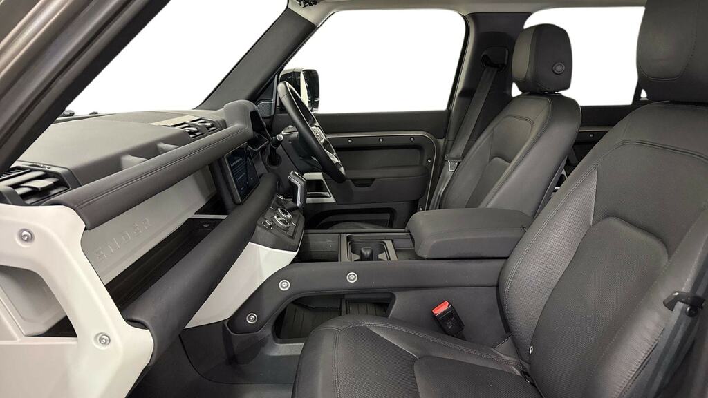 Land Rover Defender 110 2.0 P400e Xs Edition 110 Silver #3