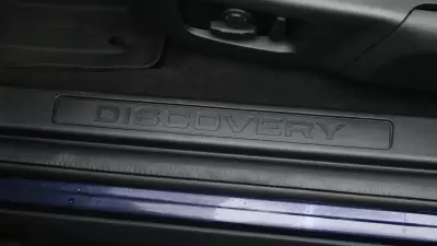 Land Rover Discovery Sport D180 R-dynamic Se Mhev Red #26