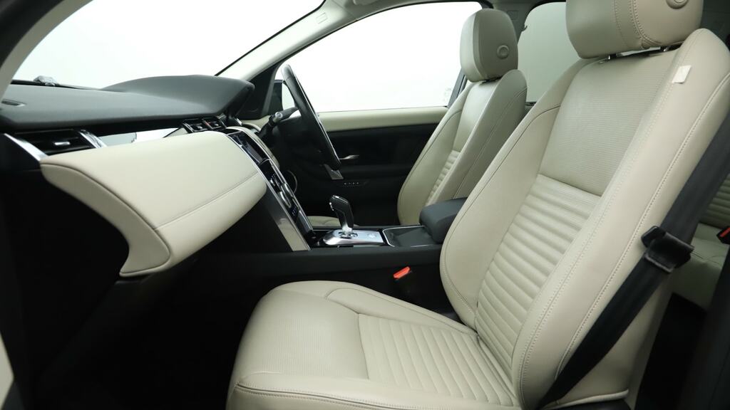 Land Rover Discovery Sport 2.0 D240 Se Blue #3