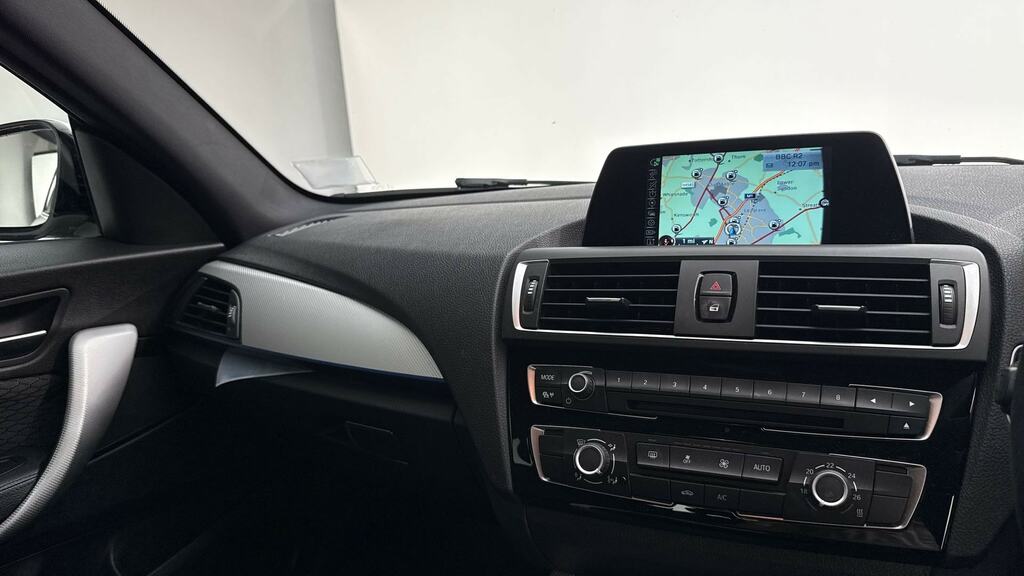 BMW 1 Series 118I 1.5 Sport Nav -1 Owner- White #8