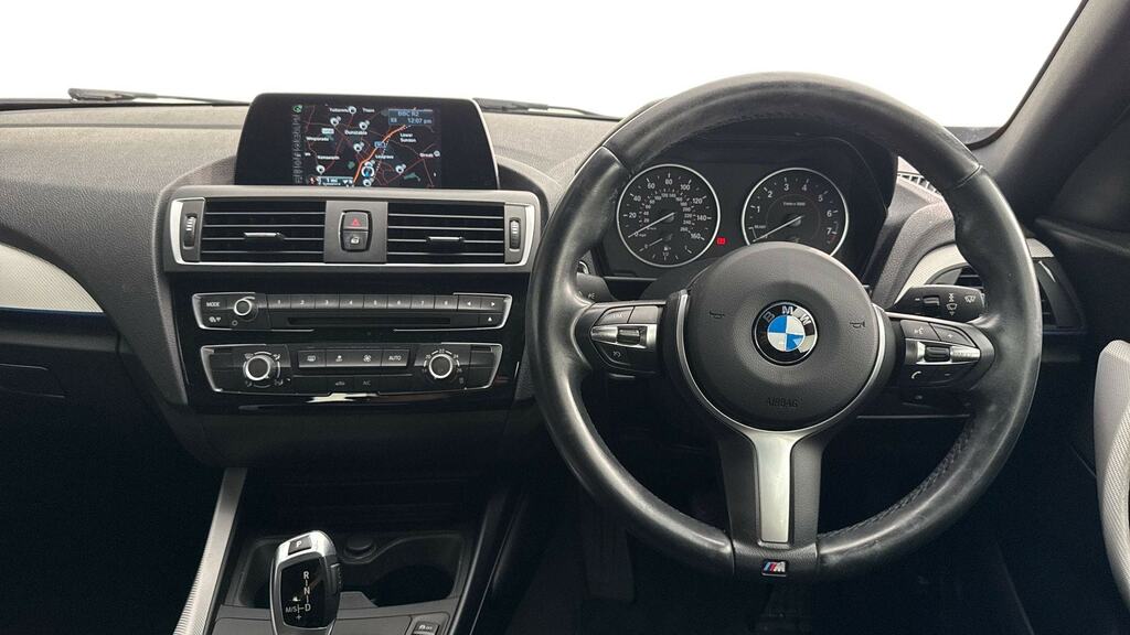 BMW 1 Series 118I 1.5 Sport Nav -1 Owner- White #5