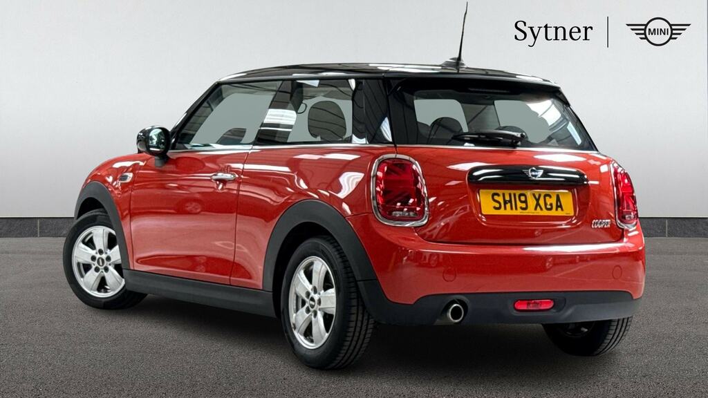 Mini Hatch 1.5 Cooper Classic II SH19XGA Orange #2