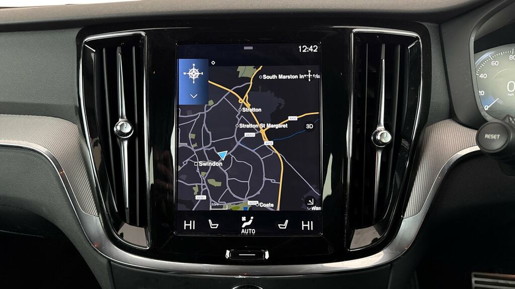 Volvo V60 R-design, T6 Awd Plug-in Hybrid Sunroofloungecl Black #28