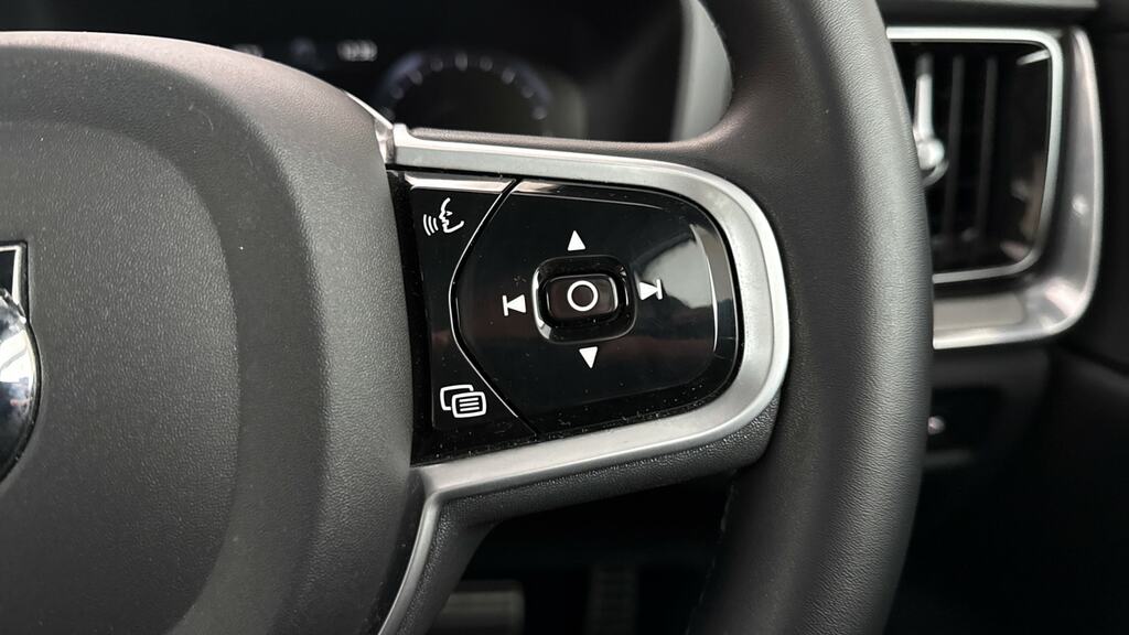 Volvo V60 R-design, T6 Awd Plug-in Hybrid Sunroofloungecl Black #18