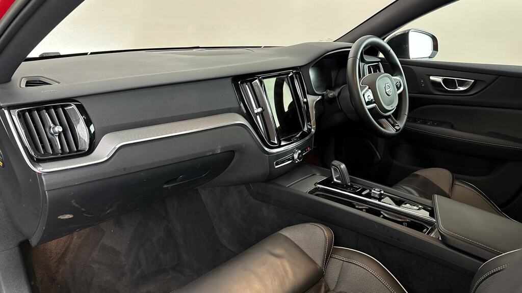 Volvo V60 R-design, T6 Awd Plug-in Hybrid Sunroofloungecl Black #11