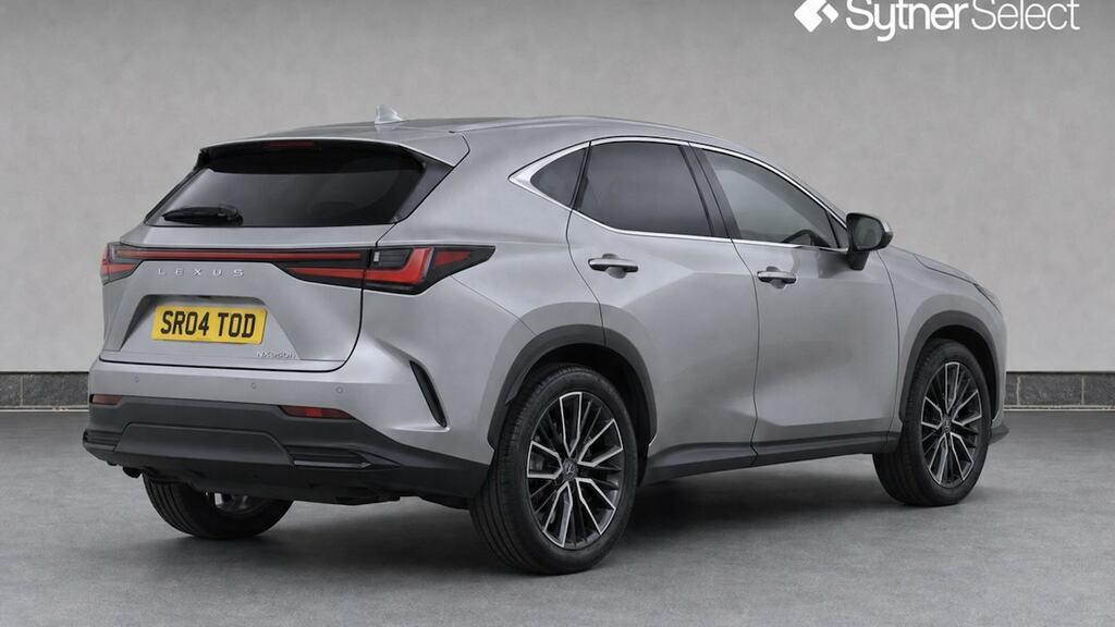 Lexus NX 350H 2.5 F-sport E-cvt Takumi Packsunroof Silver #4