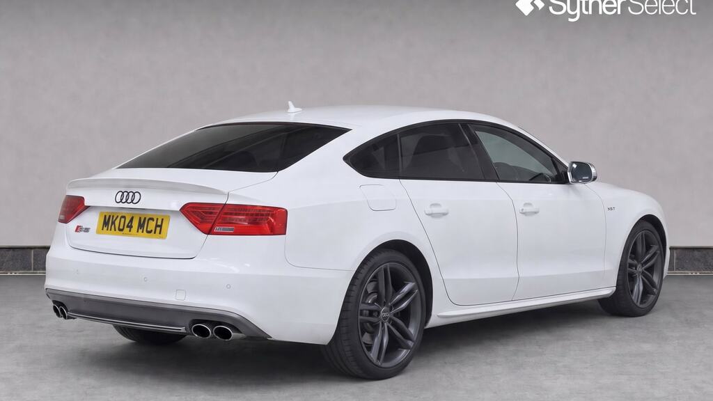 Audi A5 S5 Quattro S Tronic White #4