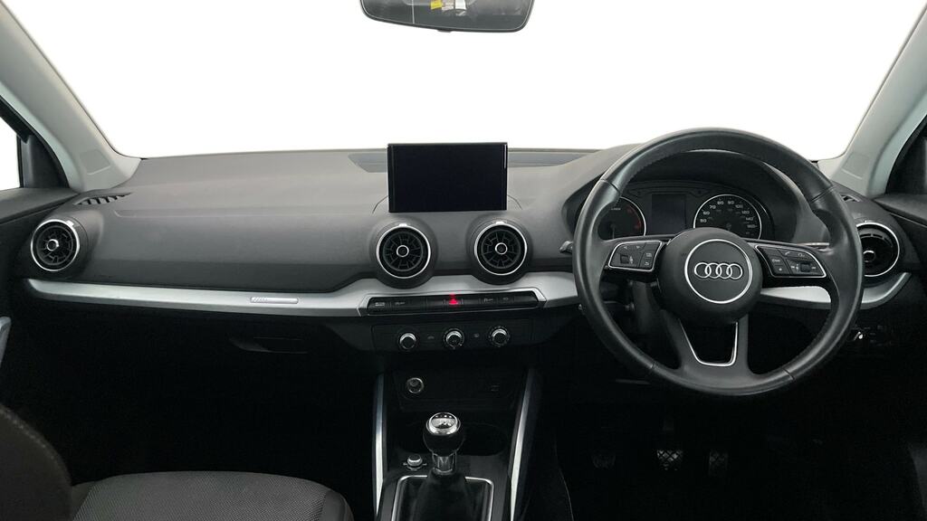 Audi Q2 30 Tdi Sport Black #6