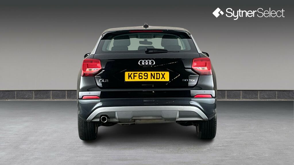 Audi Q2 30 Tdi Sport Black #5