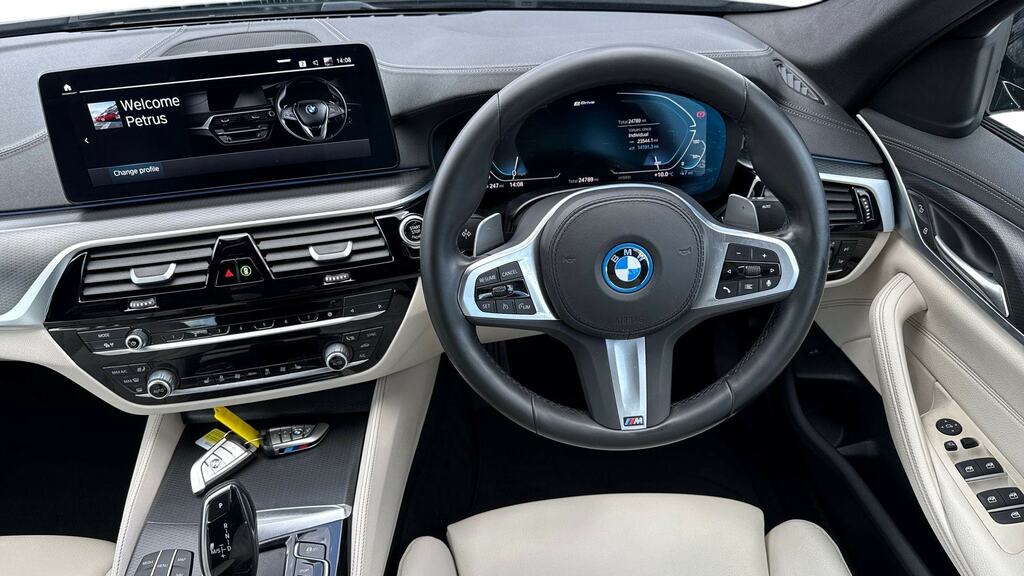 BMW 5 Series 530E M Sport Black #5