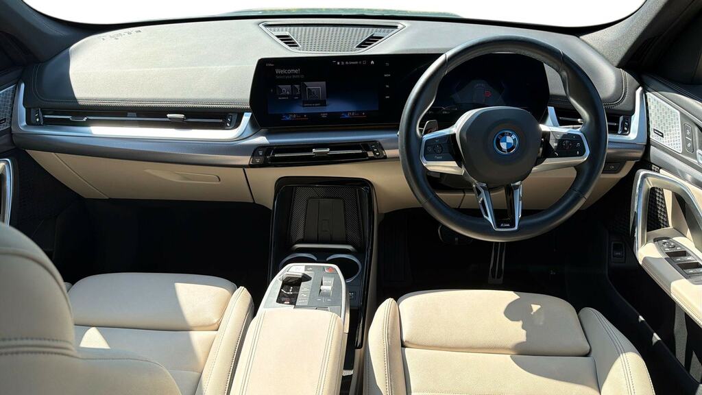 BMW iX1 230Kw Xdrive30 M Sport 65Kwh Green #4